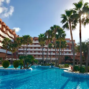 4* Appart hôtel Arena Center